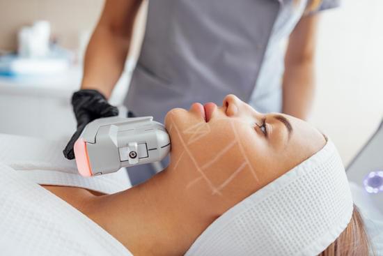 하이푸(High-Intensity Focused Ultrasound, HIFU): 피부 리프팅