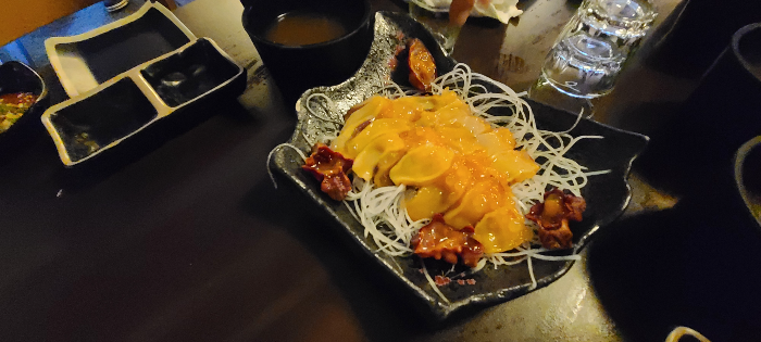 분당맛집 므금역맛집 물고기자리 숙성회 회맛집 무한리필 내부 일본식분위기 자리세팅 활멍게