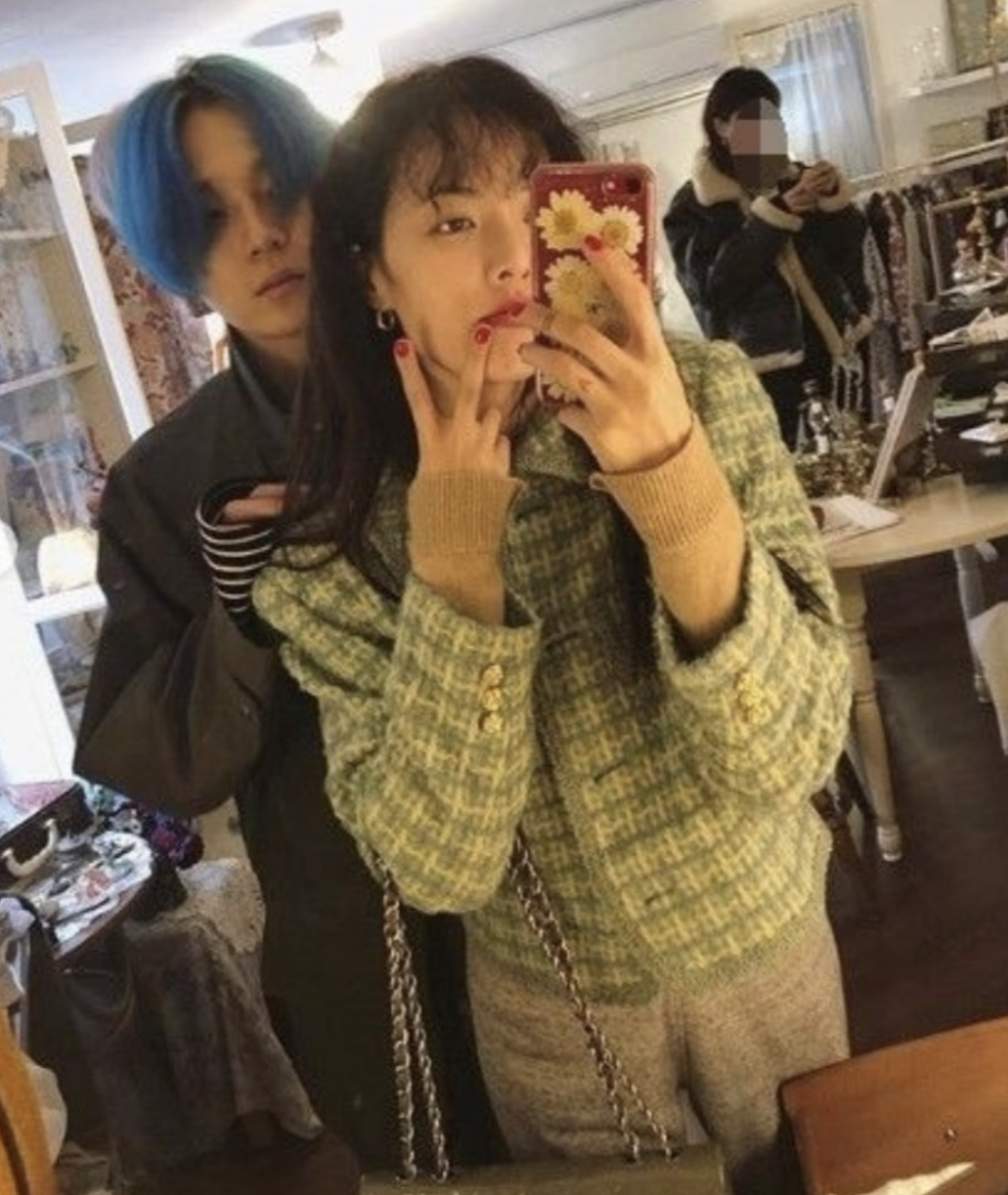 던 현아