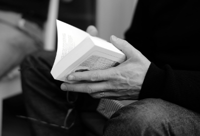 AI vs 인간, 단편 소설 대결: 독자는 구별할 수 있을까?