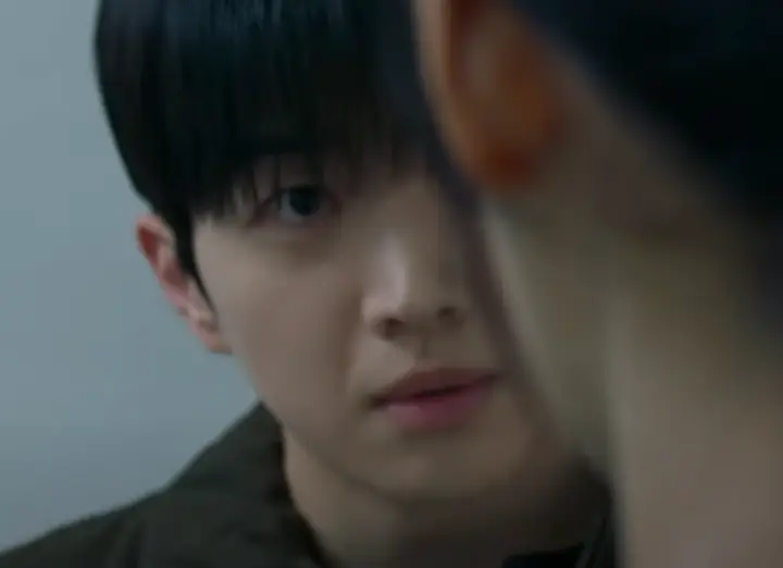 메스를 든 사냥꾼 디스니플러스 동료