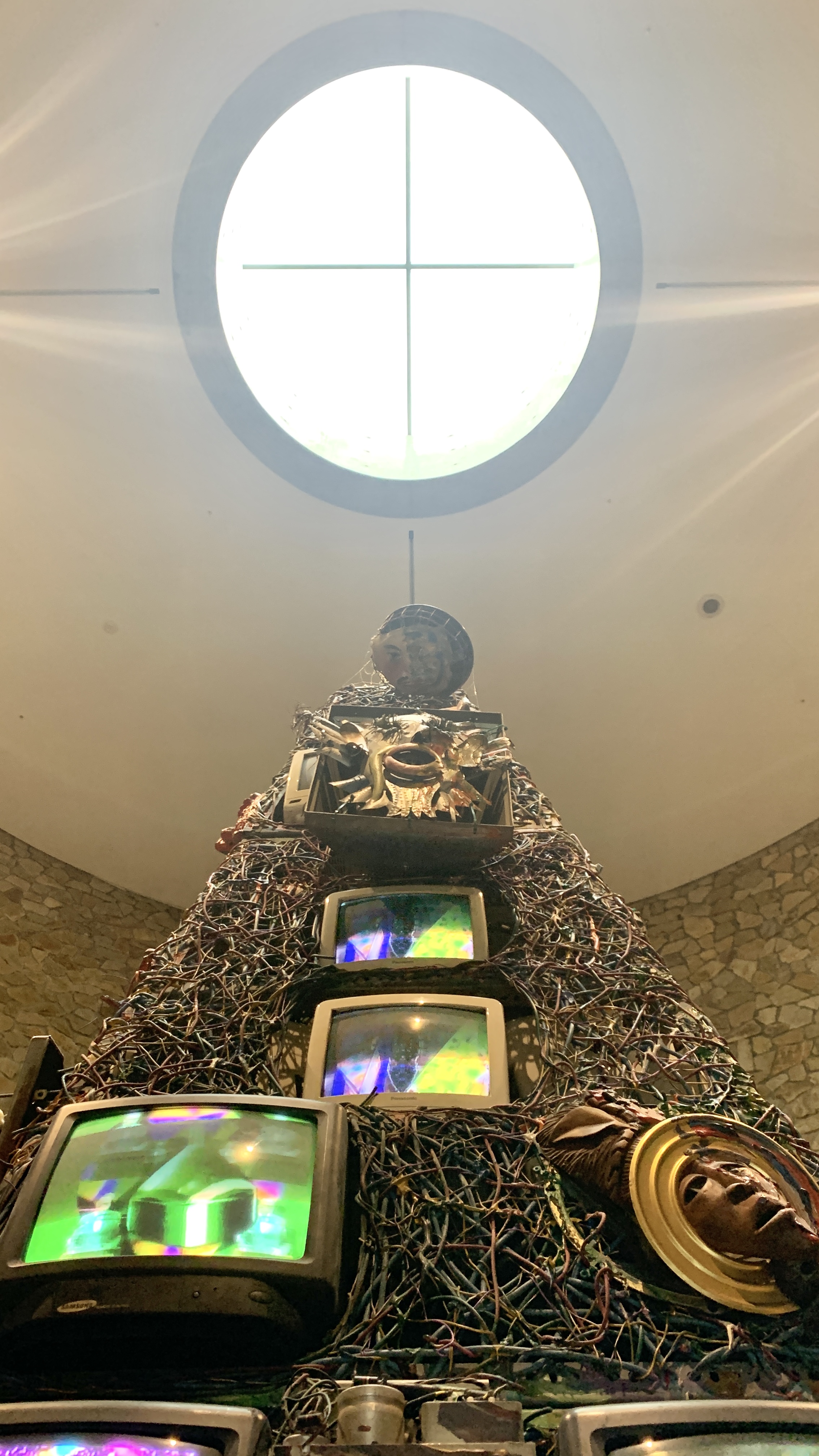 원주 뮤지엄 산 - 뮤지엄 본관 미술장식품위 천창