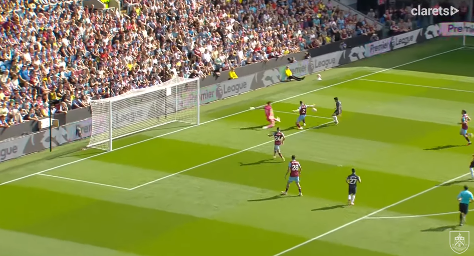 손흥민 해트트릭