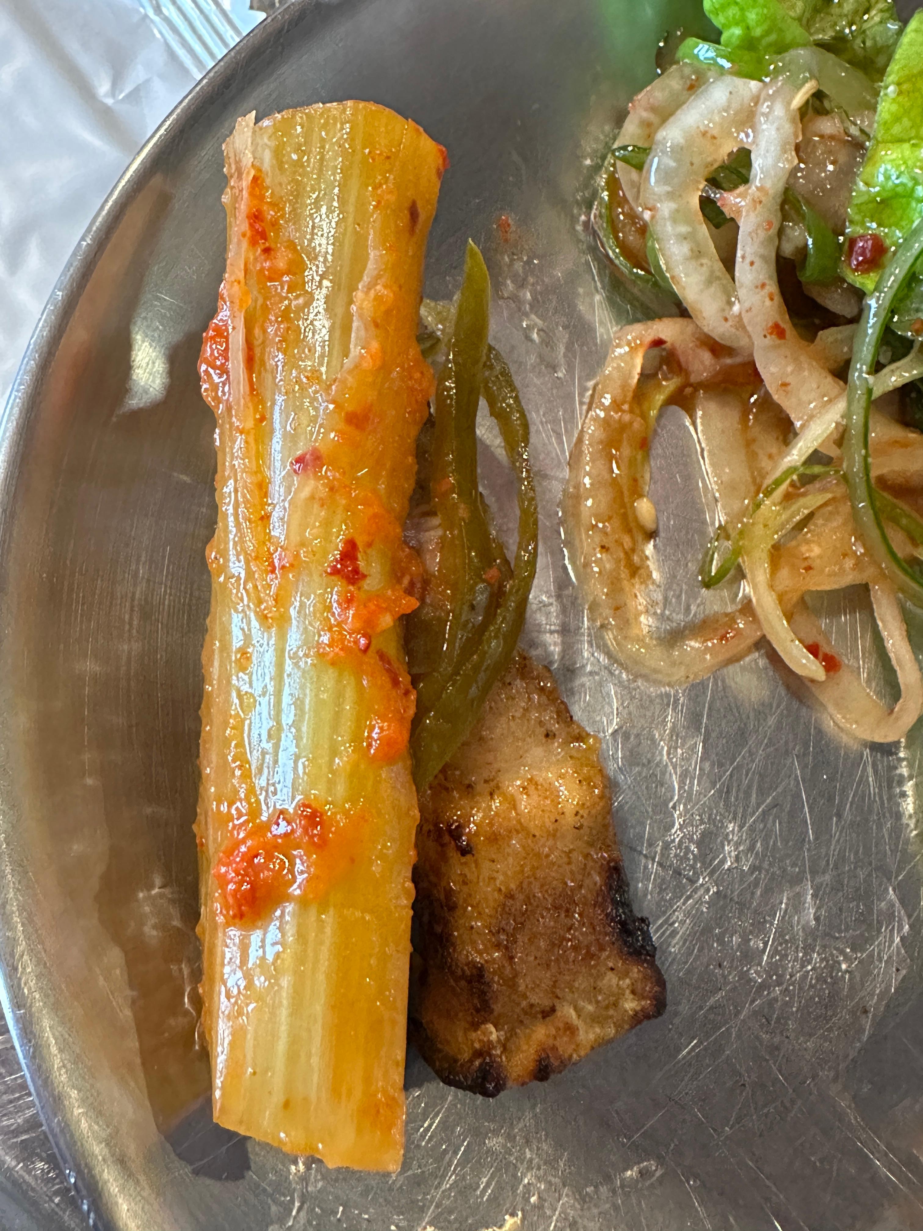 흑돼지 오겹살 파절이 조합