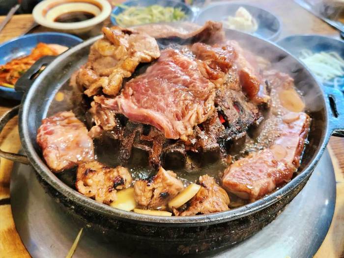 토요일은밥이좋아 토밥좋아 천안 40년 전통 숯불갈비 맛집