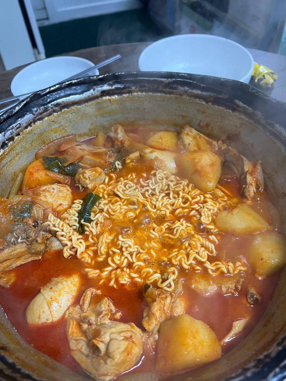 삼각지 찐 노포 맛집 : 삼각지 힙플레이스!? 삼각지역 근처 노포 맛집