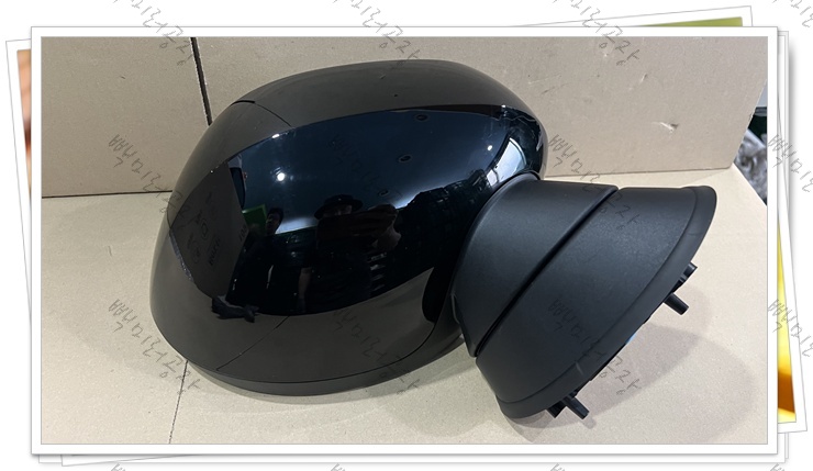 미니 쿠퍼 중고 사이드미러 하단부