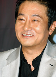 40대후반인줄 알았는데 환갑이 넘은 톱스타들 TOP 9