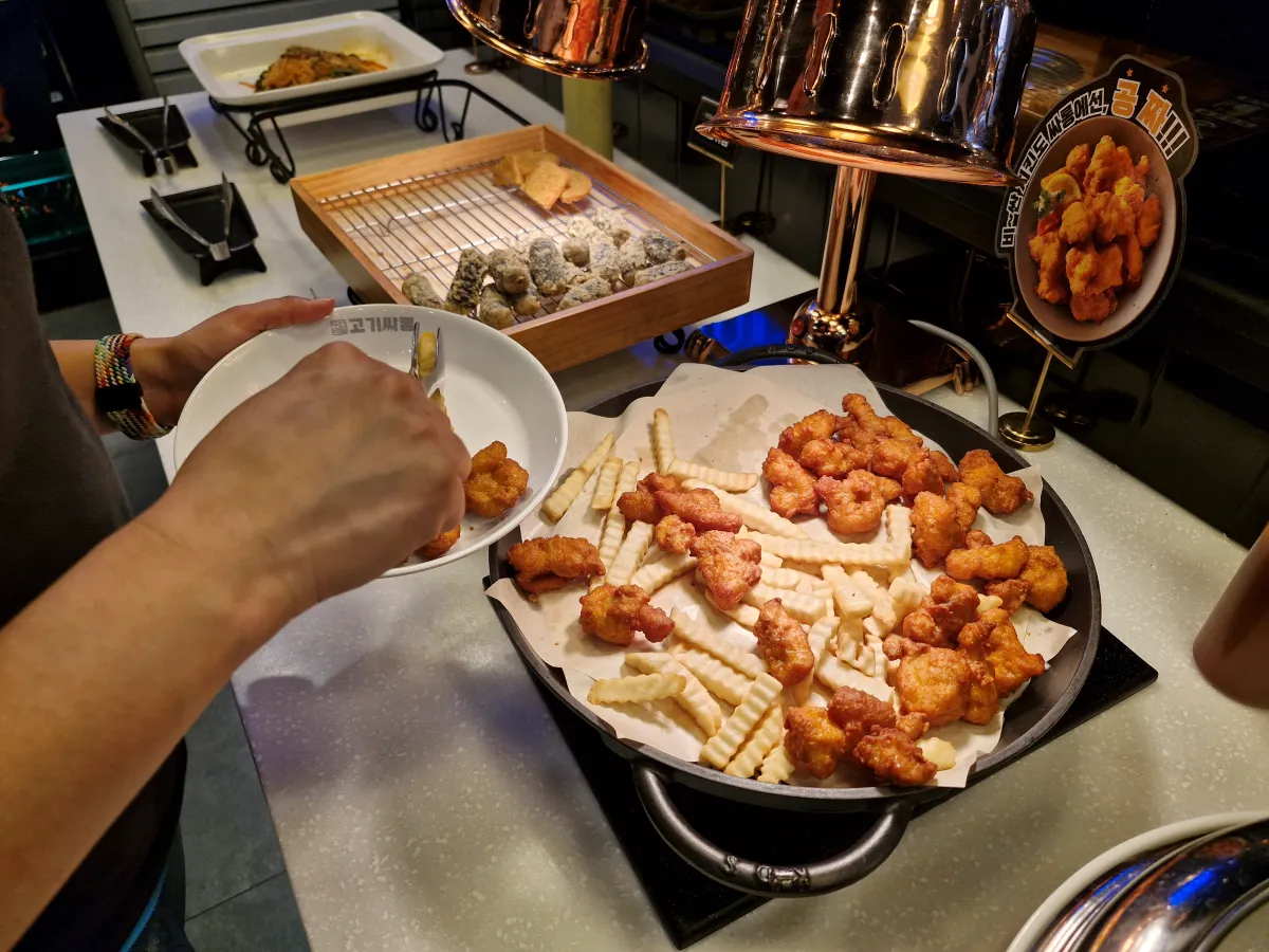 맛있어-보이는-순살치킨