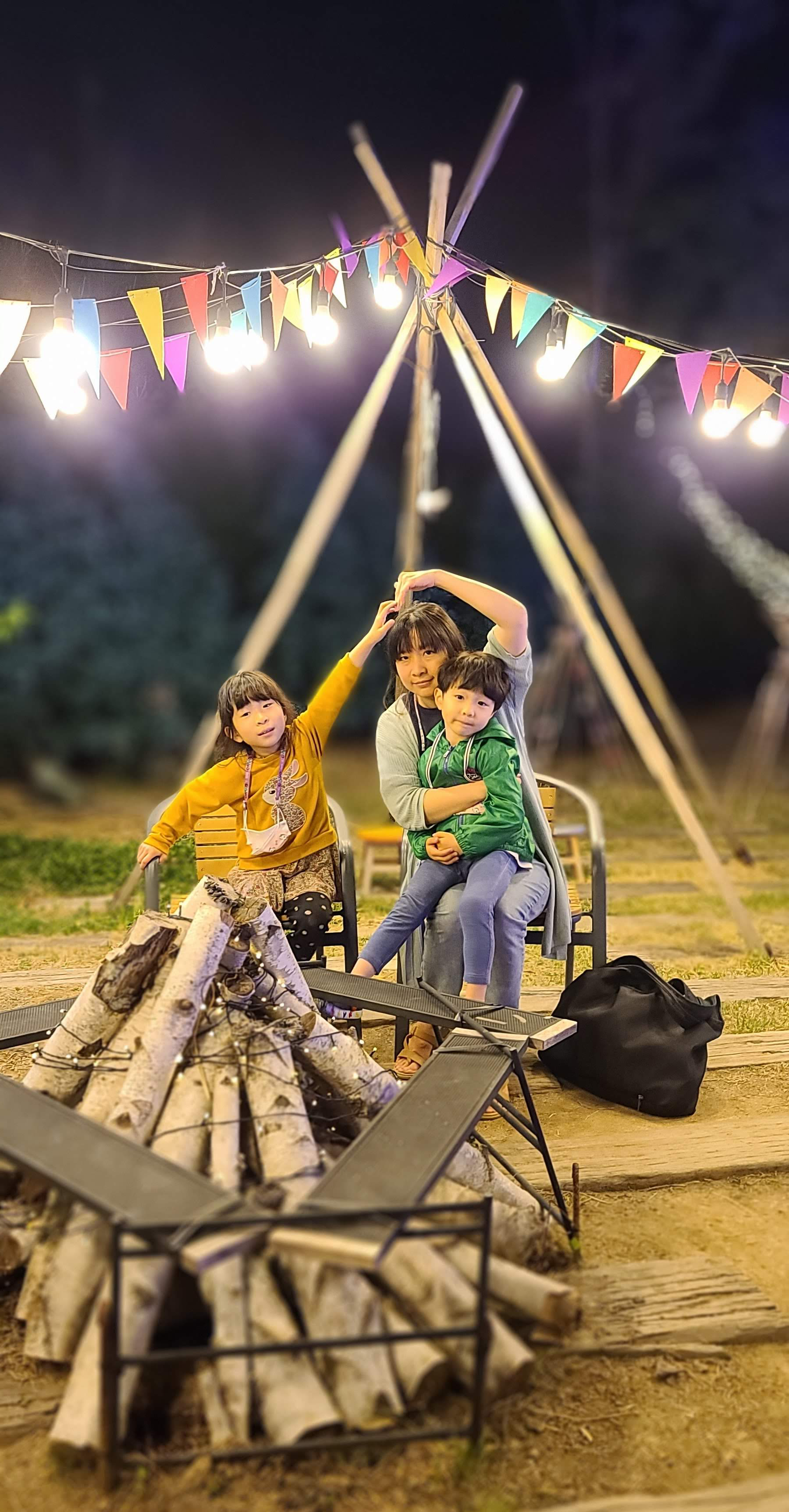 캠핑장처럼 꾸며놓은 공간