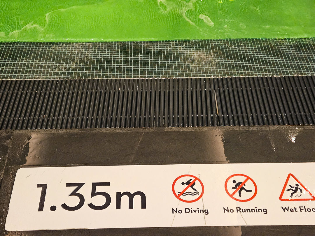 그랜드 하얏트 제주 실내 수영장 수심