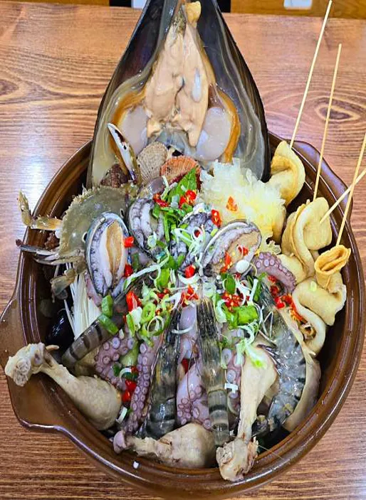 대왕암 돌미역 닭국수집