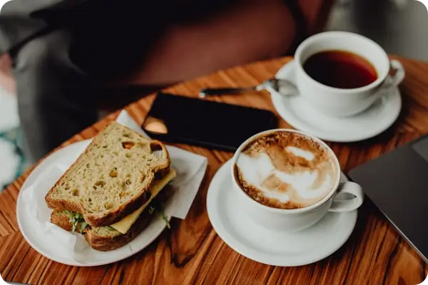 무료 도시락 지원