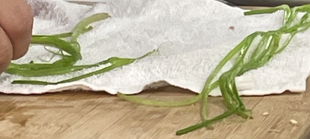 한식조리기능사 실기시험 준비 - 미나리강회 - 줄기 반으로 가르기