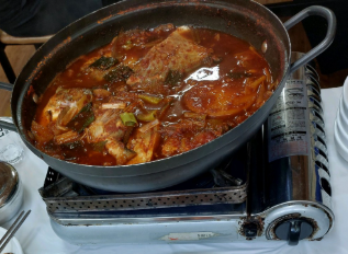 세모국 맛집: 나그네집 