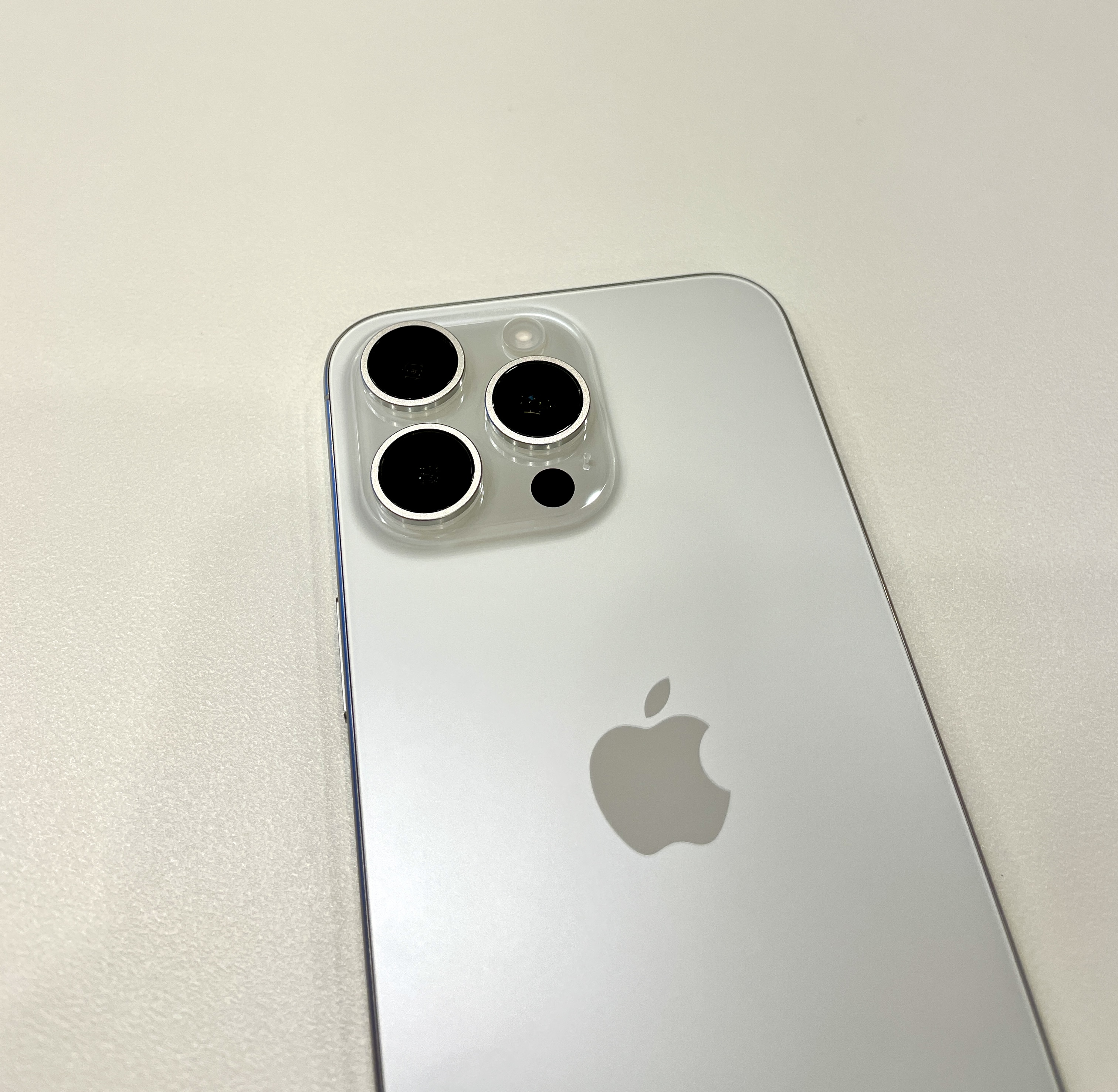 아이폰15 프로 맥스 카메라