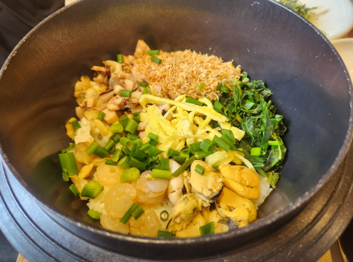 생방송투데이 묵은지고추장삼겹살 솥밥 한우물의법칙 청주 청남집