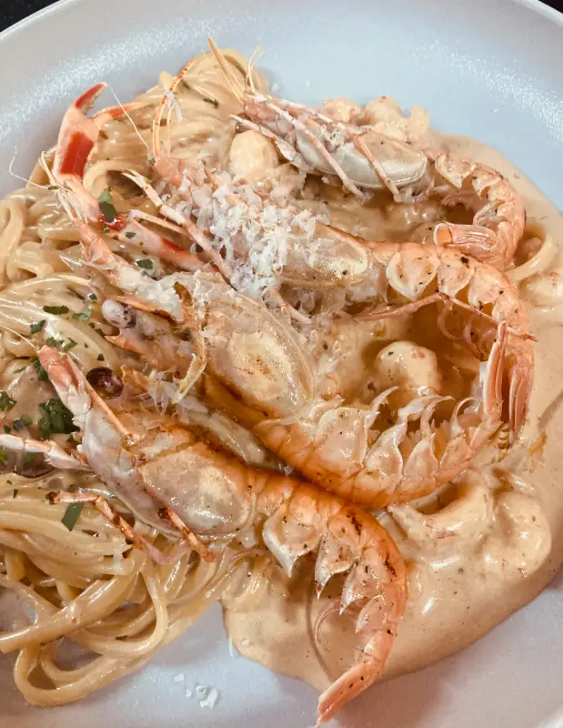 스프링비스트로-딱새우로제파스타