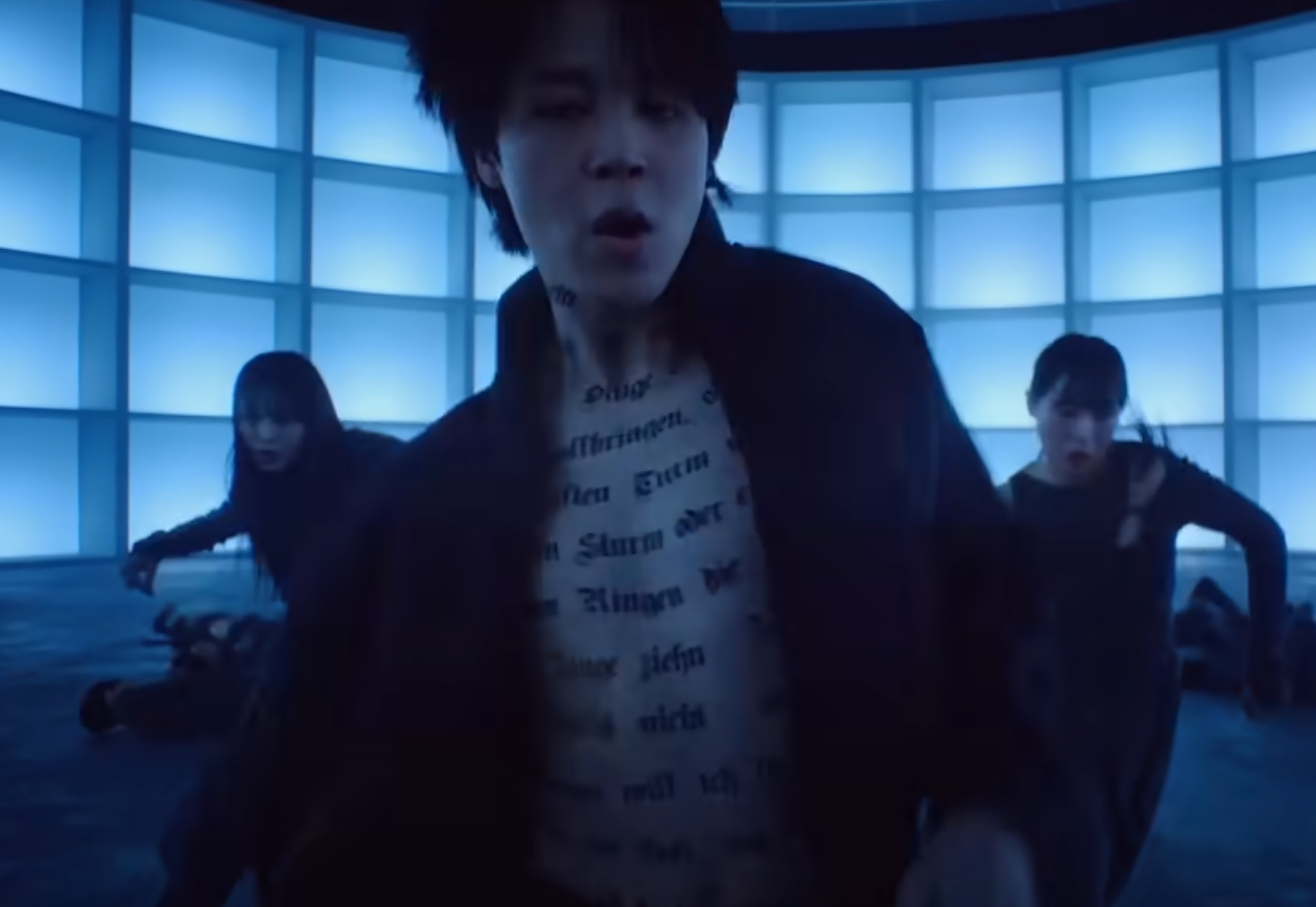 지민-뮤비-타투