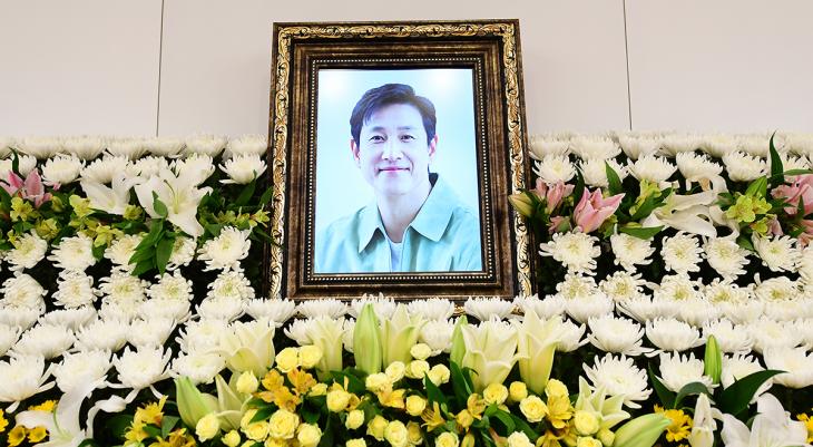 故 이선균 문화예술계 기자회견&#44; 장항준·김의성 추가 참석