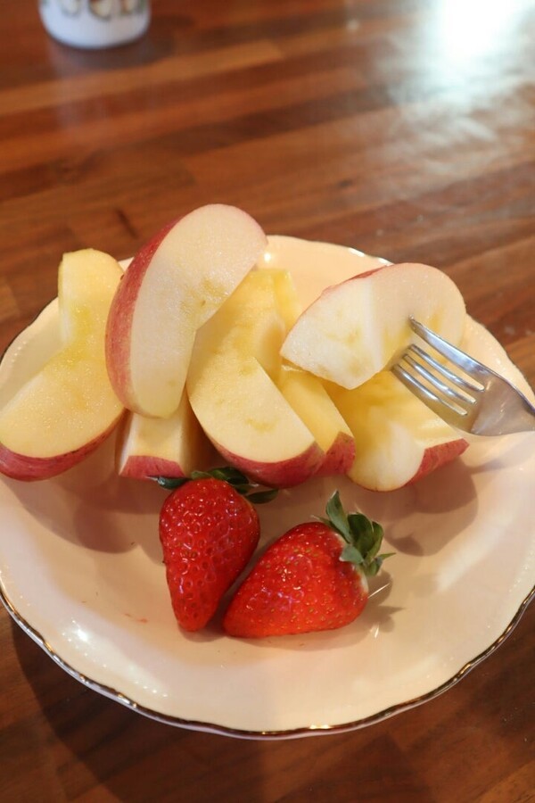 "아침에 이거 한 입이라도 드세요"