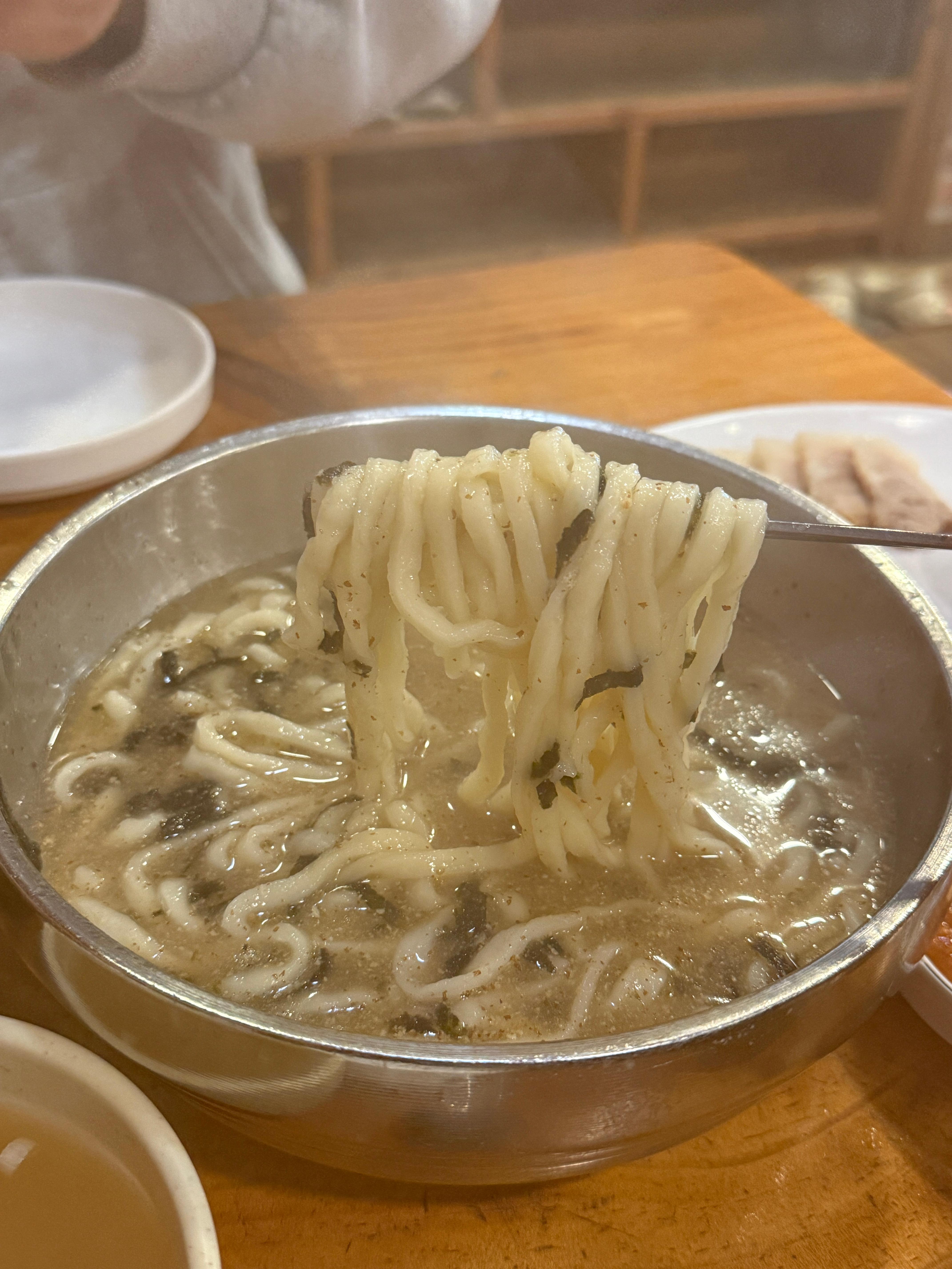 김화칼국수