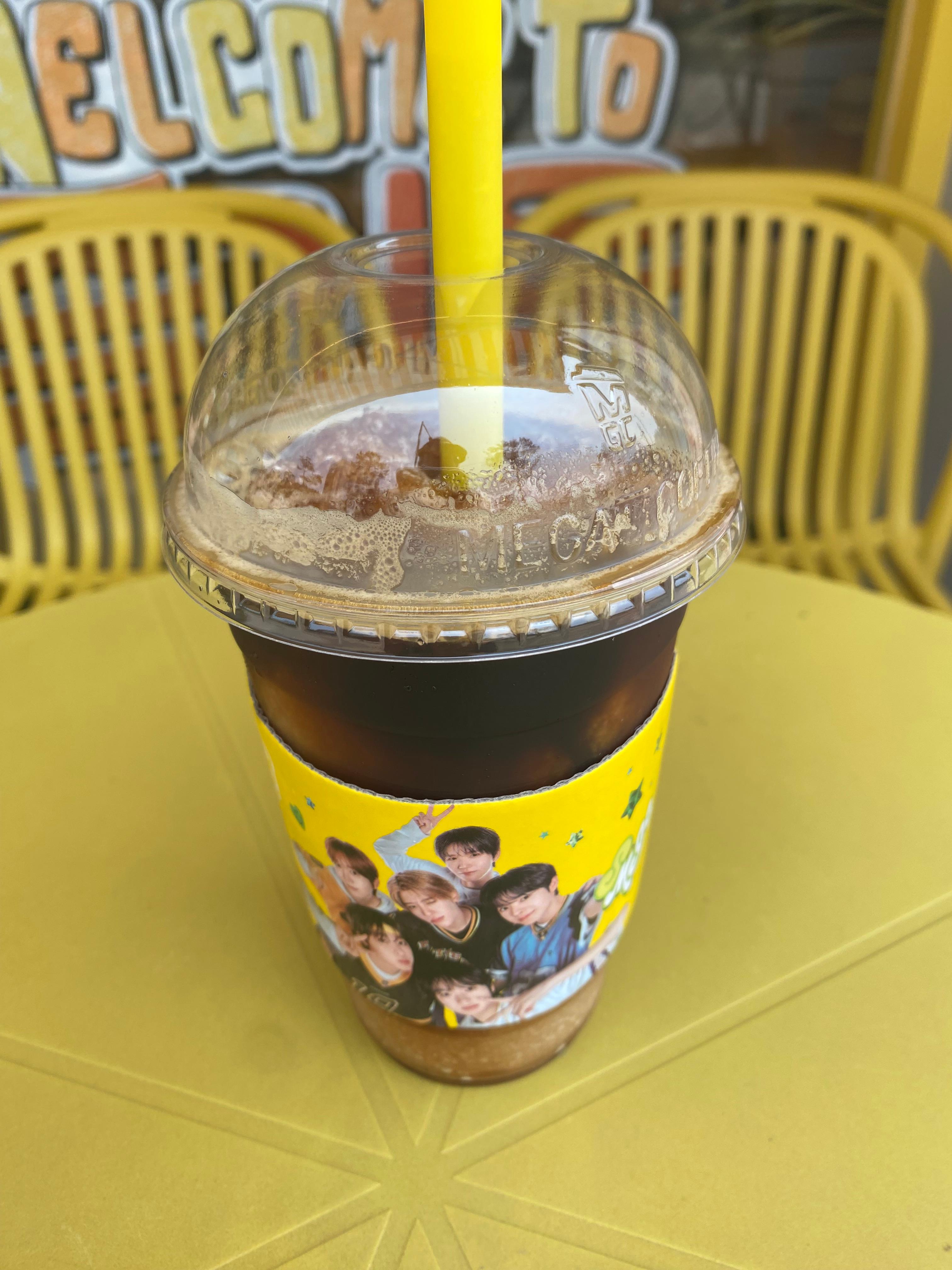 콜드브루 아샷추 크러쉬 사진