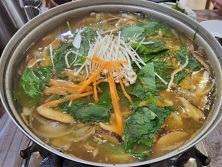 흑염소전골