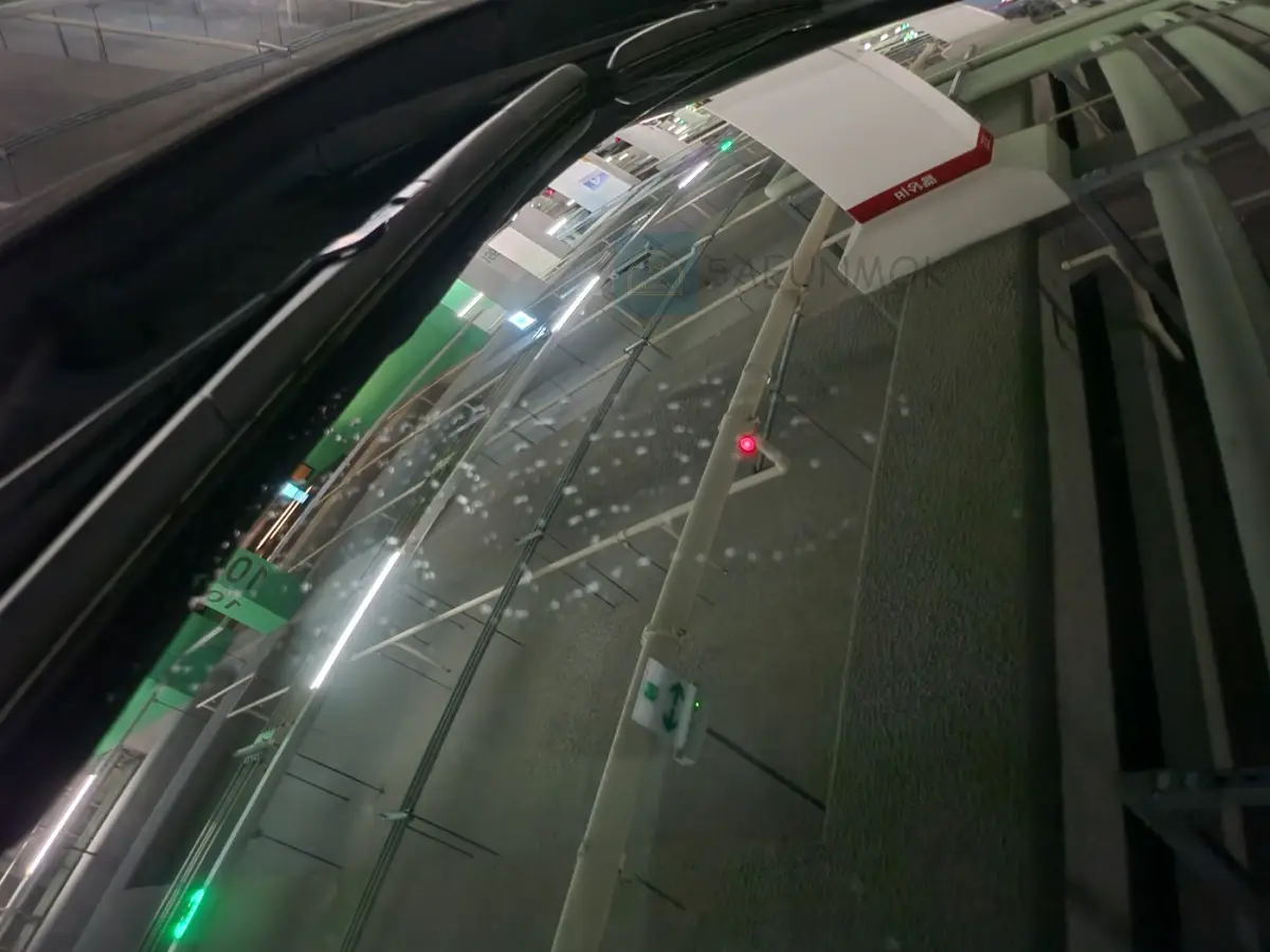 자동차-유리-발수코팅제-바른-사진