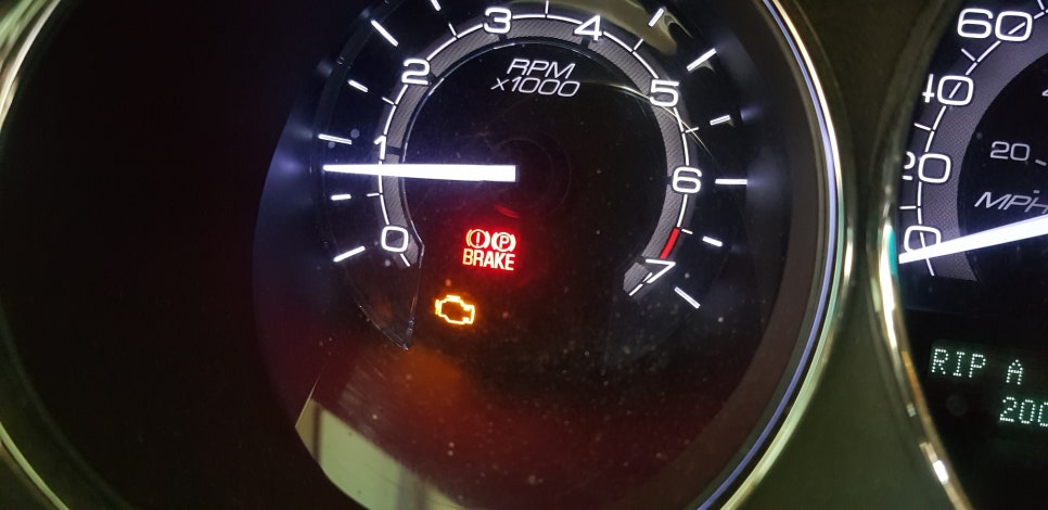 엔진 경고등 수리