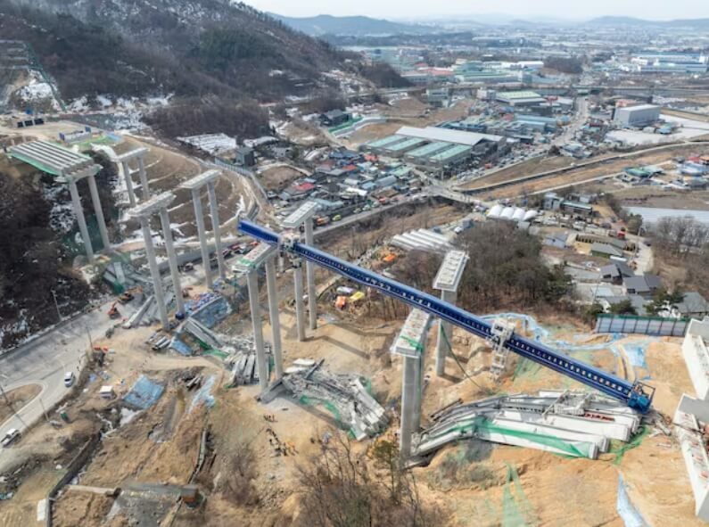서울세종간 고속도로 공사장 붕괴사고
