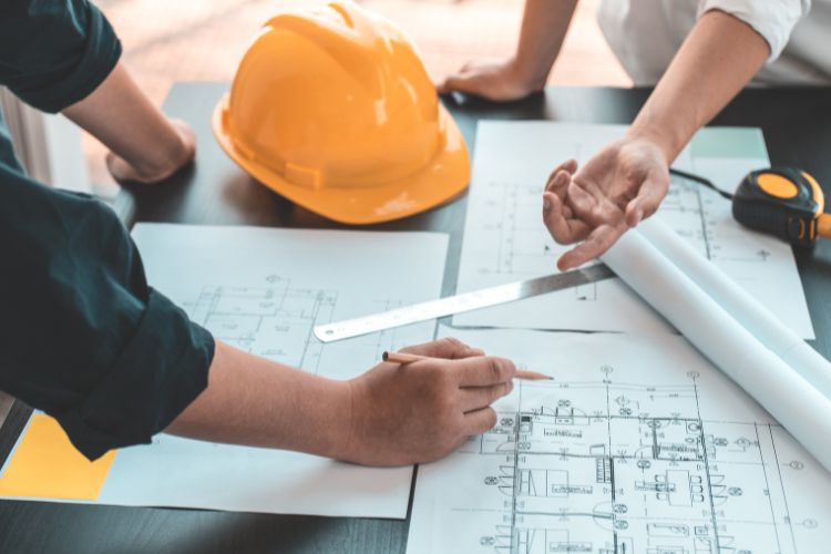 일을 하고 있다