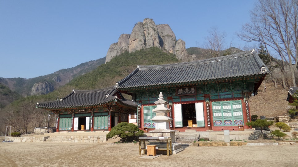 100대 명산 등산하기 스물네번째 청송 주왕산 기암괴석과 계곡미가 어우러진 국립공원의 진짜 매력