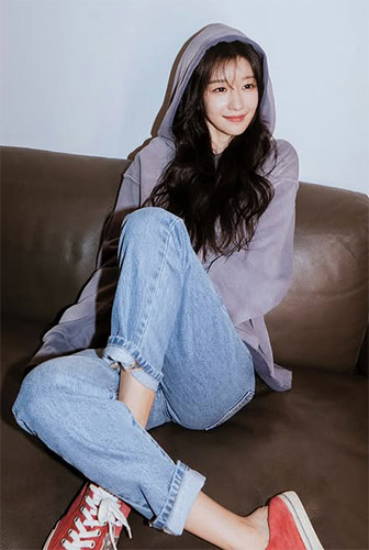 배우 서예지