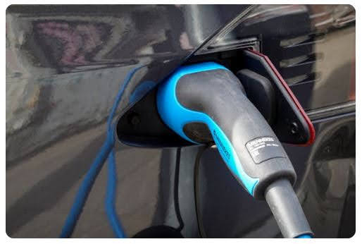 하이브리드 자동차 관성주행