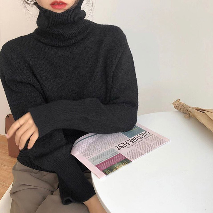 여성 목폴라 루즈핏 터틀넥 니트