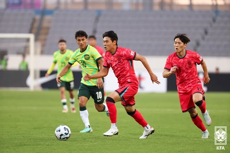 2025 U-22 대표팀 이민성 감독 부임 및 호주전 결과 – 선발 명단·전술·무승부 경기 정리