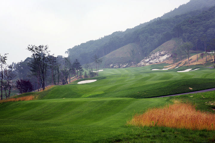 360도 컨트리클럽 (360&ordm; COUNTRY CLUB)