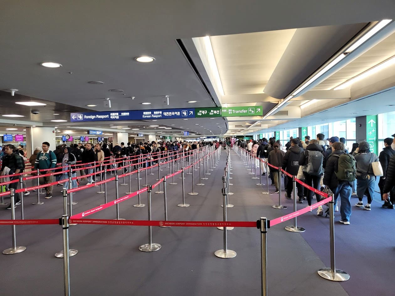 설날 연휴 인천공항 일본 출국 전경