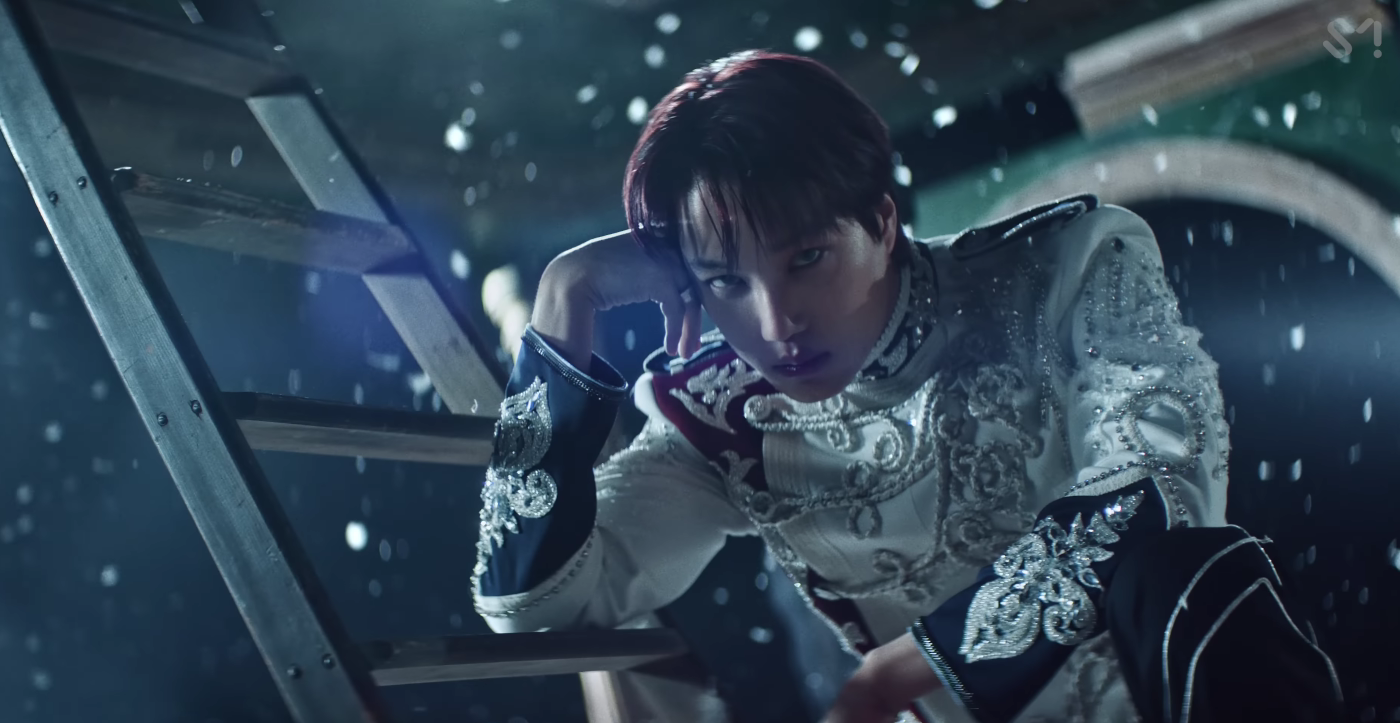 EXO Crown REVERXE (정규 8집)