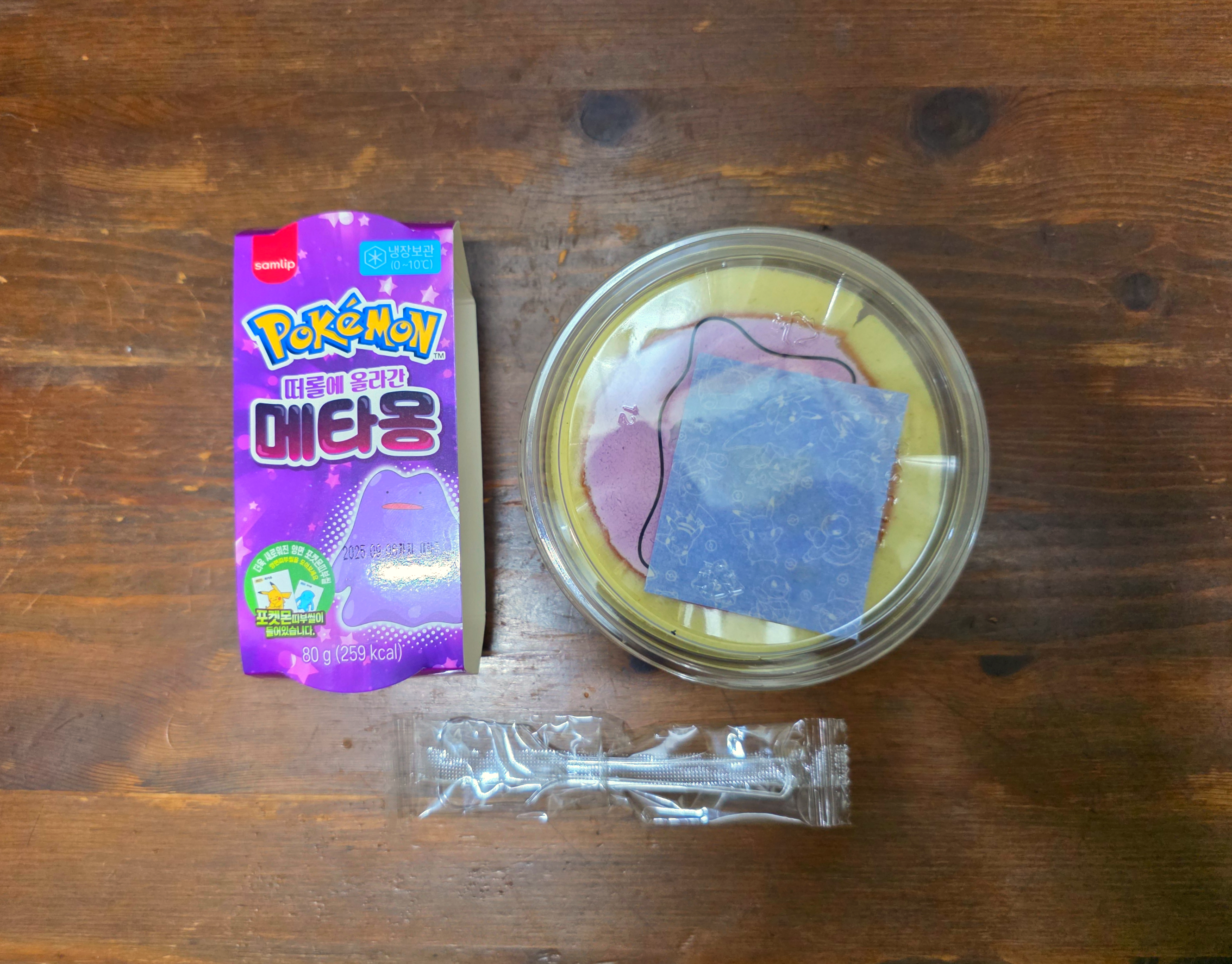 포켓몬빵떠롤에올라간메타몽