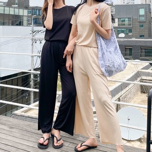 어나더디 찰랑찰랑 밴딩 플리츠 세트 홈웨어 투피스