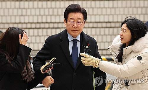 이승엽 변호사 헌법재판관 후보 지명 찬반 논란