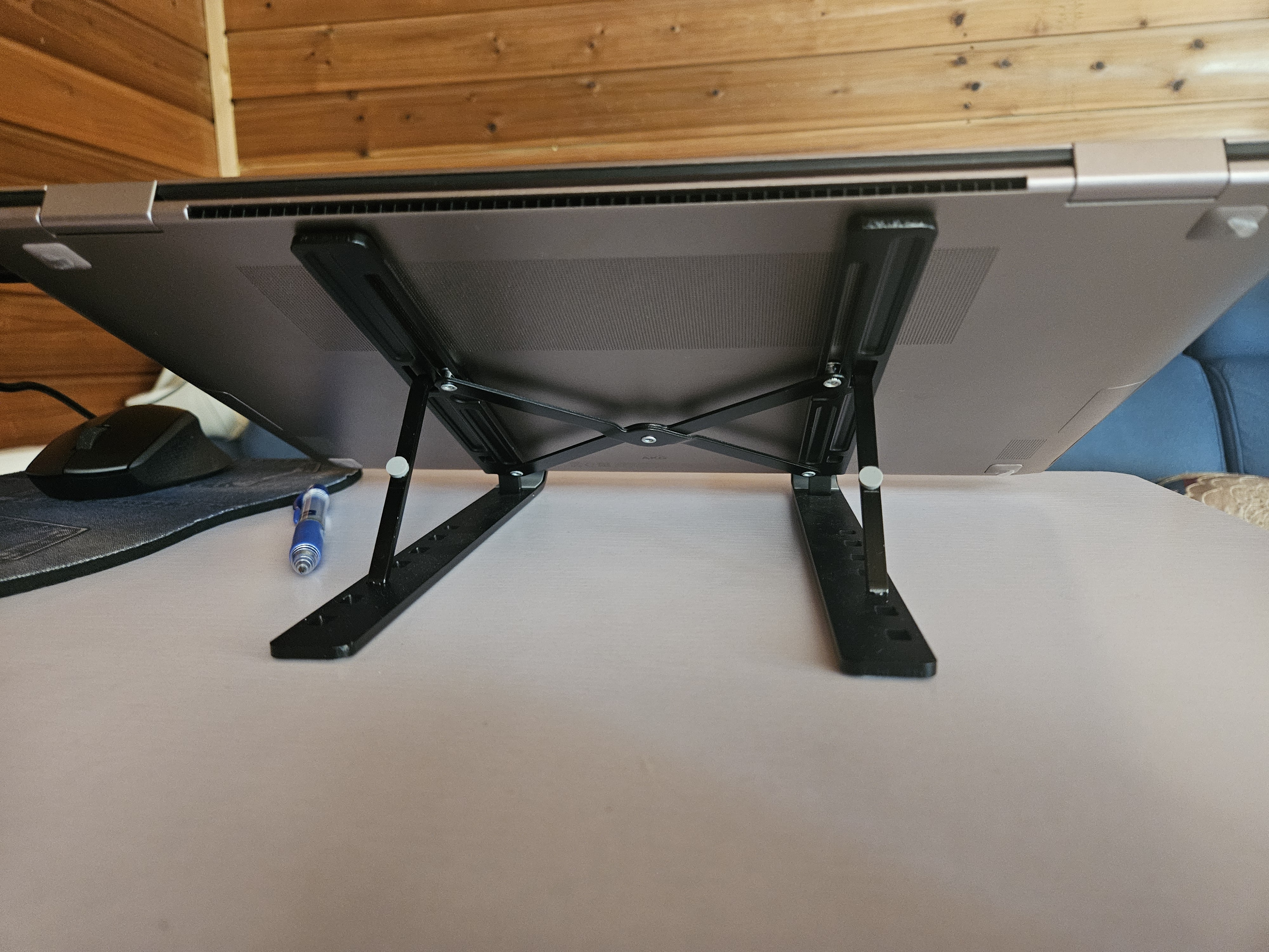 제니코어 노트북 거치대 후기 &ndash; 자세교정과 휴대성 모두 잡은 가성비템! 관련 사진