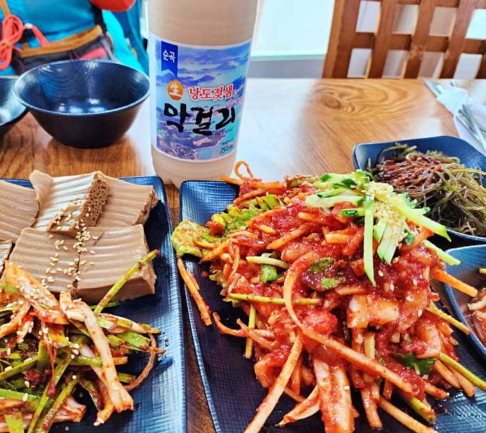 성동구 골목 노포 맛집 여수 직송 서대 요리 막걸리 서대회 무침
