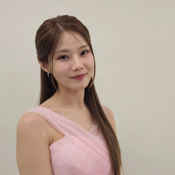 배아현 프로필 팬카페 노래모음 평양아줌마 꽃바람 잃어버린30년-7