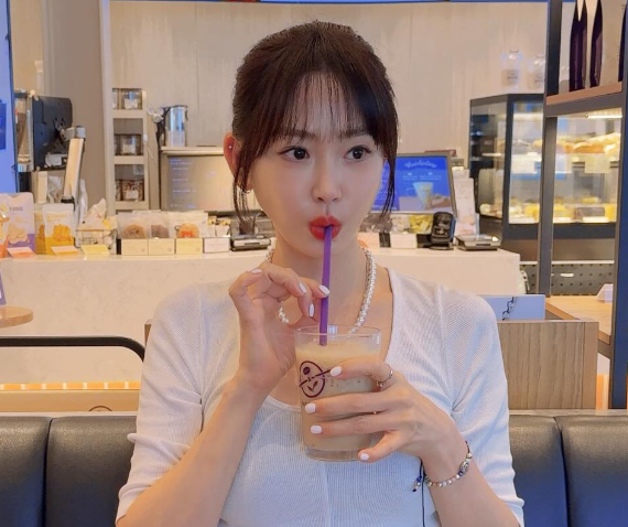 강예원 나이