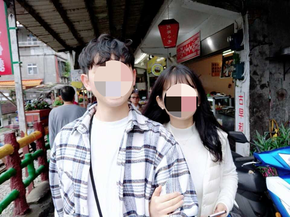 스펀 닭날개볶음밥