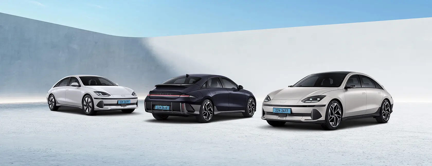 현대 아이오닉 6 전체적인 전면, 후면 디자인