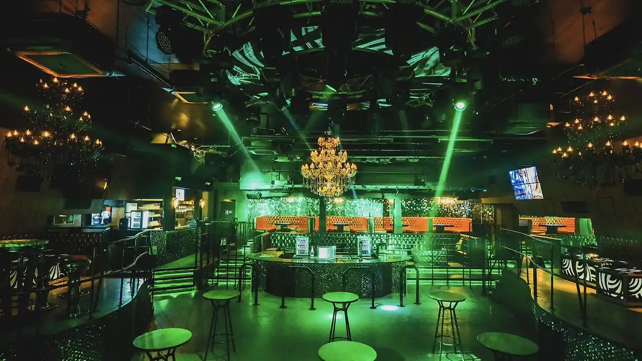 4위 Club Canan HIPHOP/R&B/REGGAE